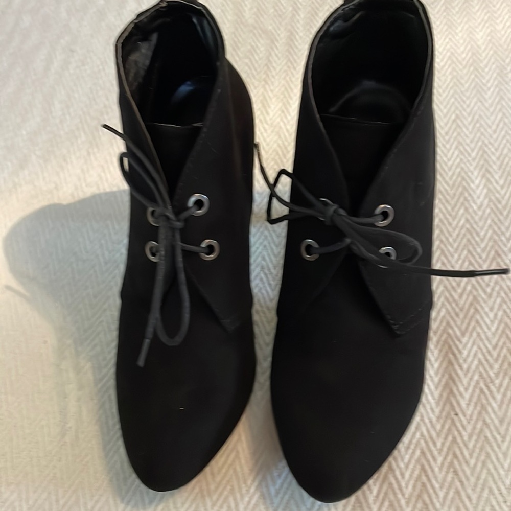 Victor shoes